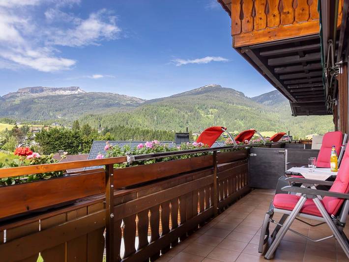 Ferienwohnung für 4 Personen, mit Balkon und Garten sowie Sauna, kinderfreundlich - 1