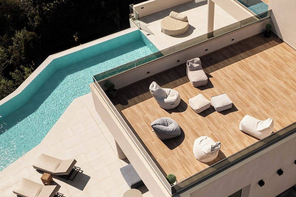 Aerial Villa - Award Winning Luxury Retreat in Nikiforos Fokas, Rethymno und Umgebung