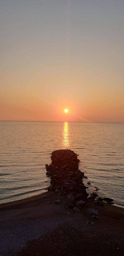 Metasuites Beach in Meta, Sorrento Coast