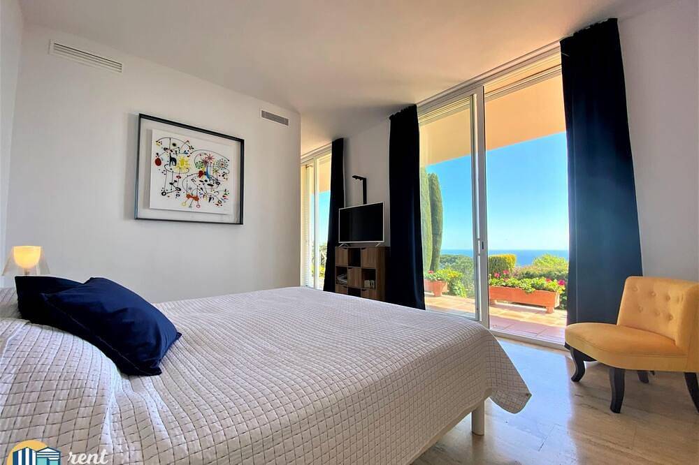 Villa Vista à Mas Nou, avec vue sur la mer et la piscine. in Platja d'Aro, Costa Brava
