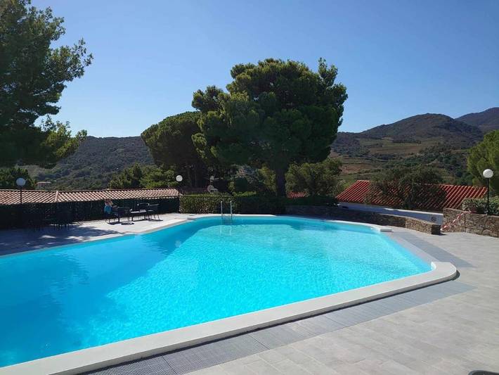 Gîte pour 5 personnes, avec piscine ainsi que vue et balcon dans Gare De Collioure - 2
