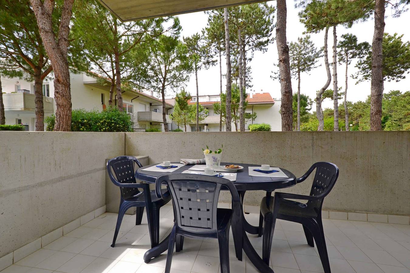 Appartamento intero, Appartamento con aria condizionata, balcone e piscina  in Lignano Pineta, Lignano Sabbiadoro