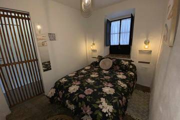 Casa Rural para 3 Personas en Fuentes de León, Sierra Morena, Foto 1