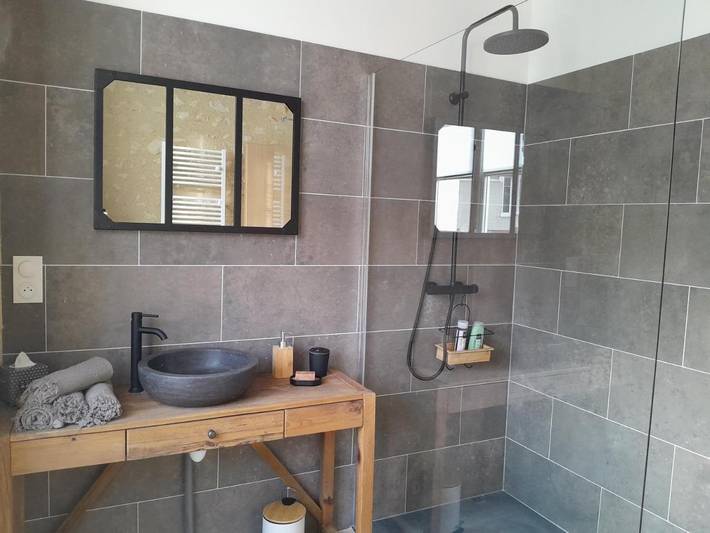 Gîte pour 4 personnes, avec jacuzzi ainsi que sauna et jardin, animaux acceptés dans Rémalard-en-Perche - 2