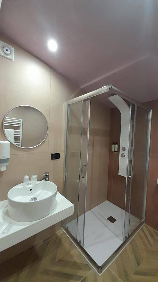 Maison d’hôte pour 2 personnes, avec jardin ainsi que terrasse et jacuzzi à San Severo - 3