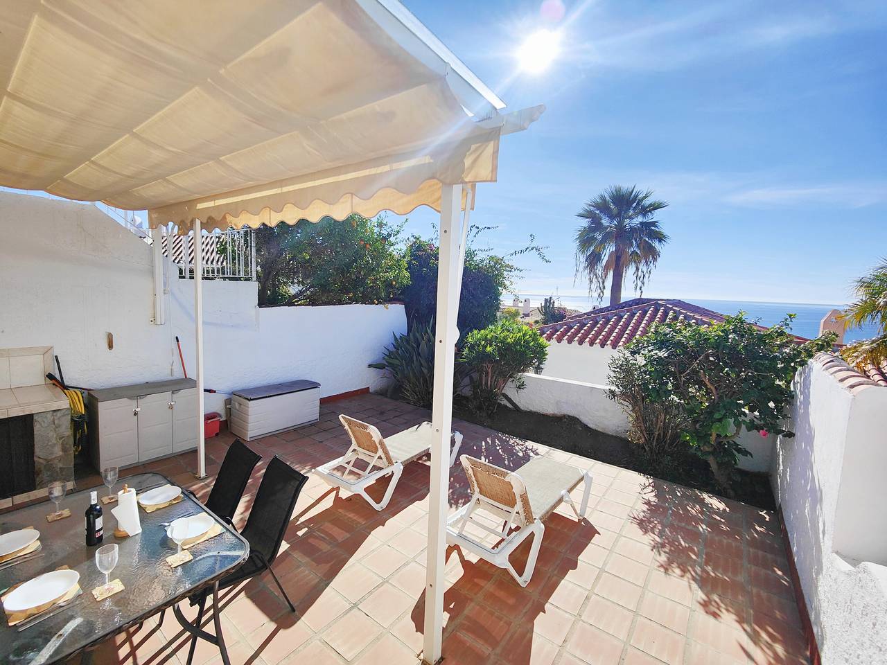 Appartamento intero, Chimenea Sea View in Playa de Burriana, Nerja