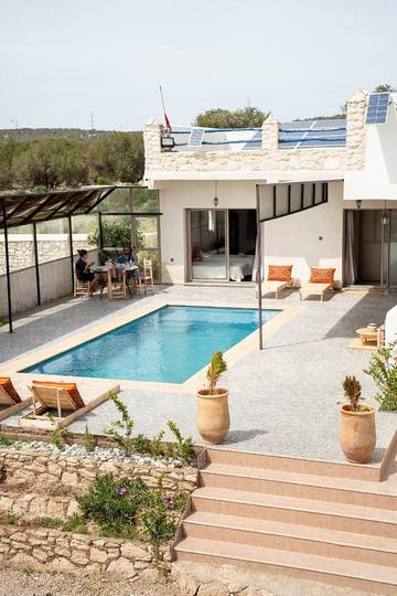 Gîte pour 2 personnes, avec terrasse et vue ainsi que piscine et jardin dans Sidi Kaouki