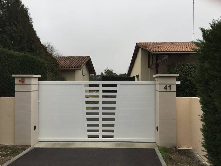 Gîte pour 4 personnes, avec piscine et jardin en Gironde - 3