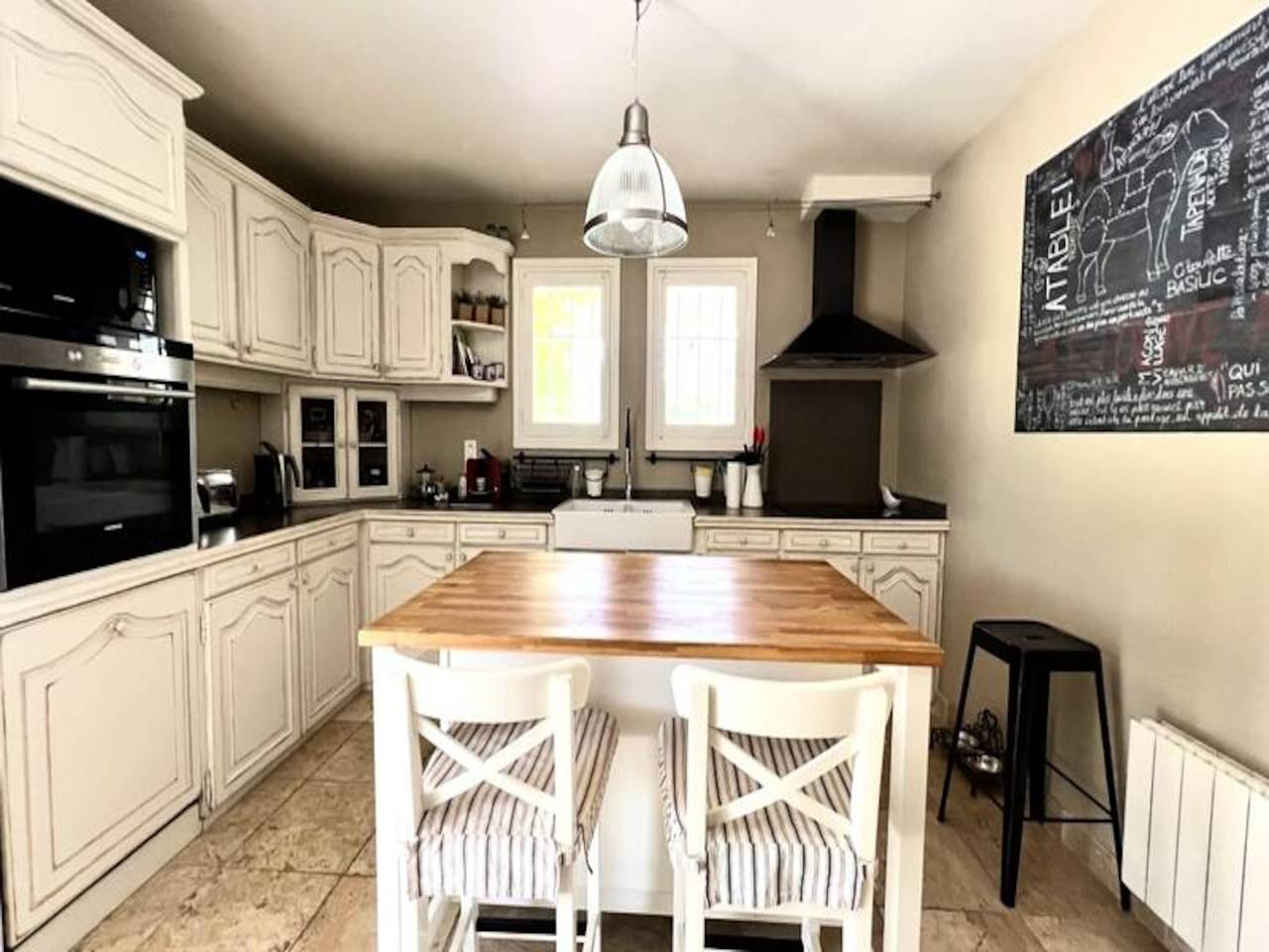 Apartamento entero, Casas y Villas para 10 Personas in Mérindol, Parque natural regional del Luberon