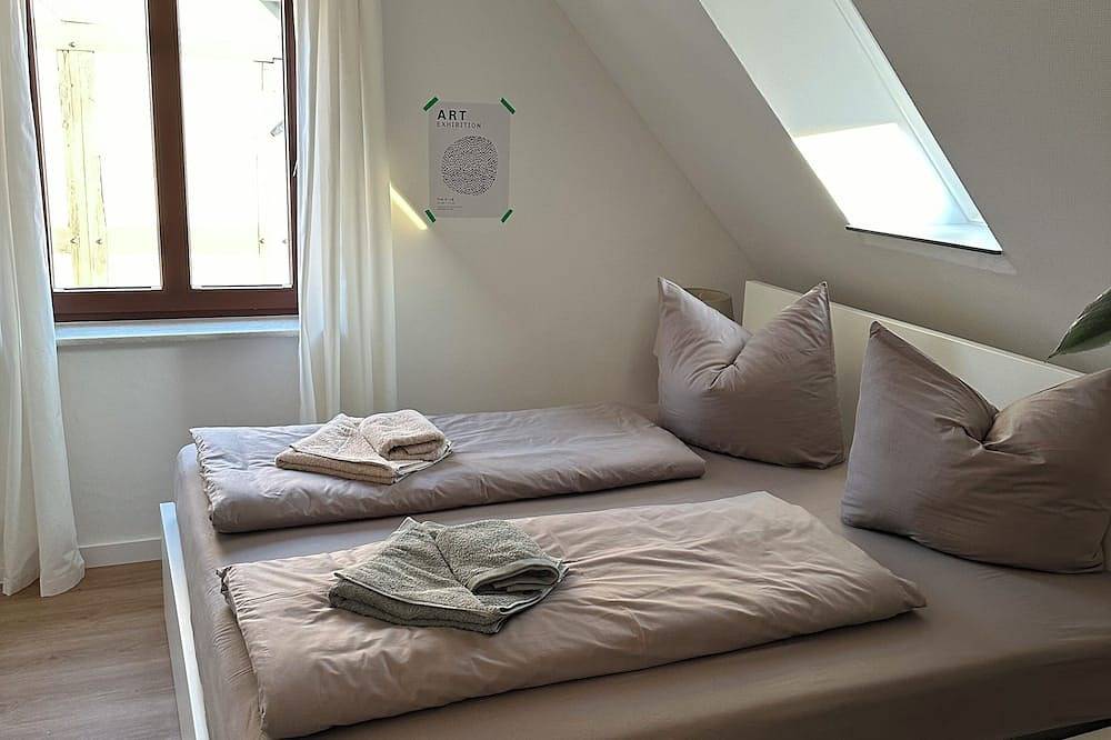 Ganze Wohnung, Wohnen im alten Standesamt No6 in Pasewalk, Vorpommern