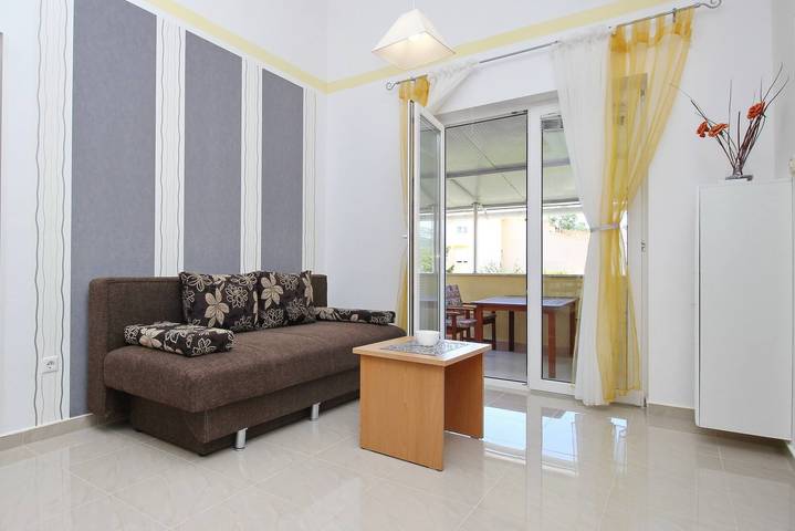 Ferienwohnung für 5 Personen, mit Balkon/Terrasse, mit Haustier in Baska - 4