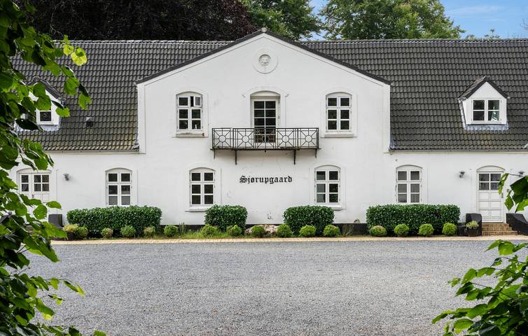 Ferienhaus für 12 Personen, mit Terrasse und Garten