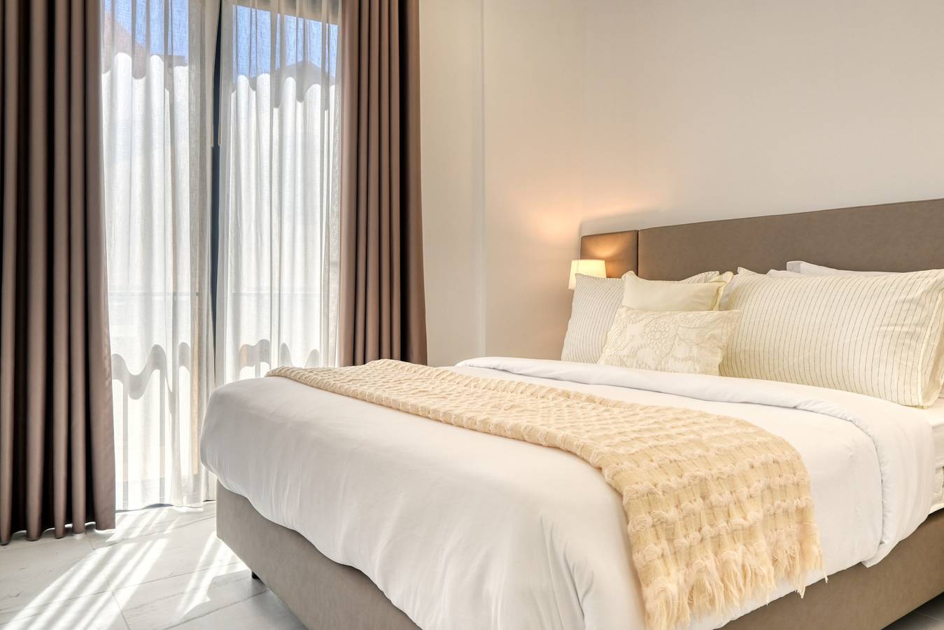 Appartement entier, Beco Santa Emilia 3M, a Home in Madeira in Funchal (Santa Luzia), Île de Madère