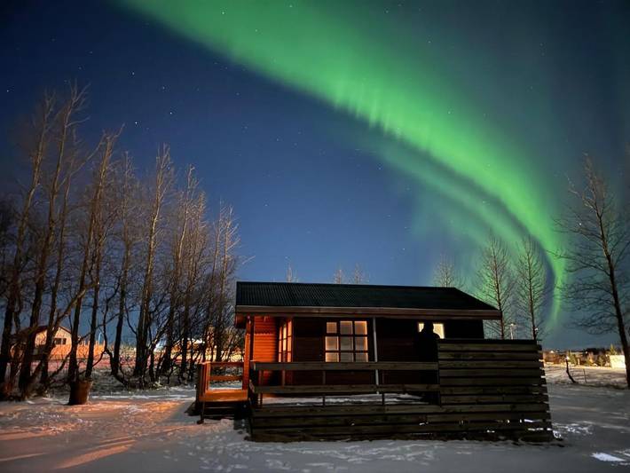 Dom dla 4 osób, z jacuzzi i ogród oraz taras i sauna w Islandia