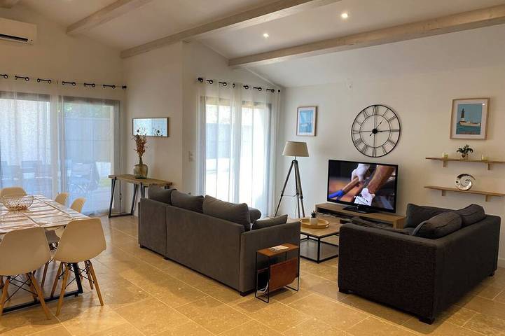 Maison de vacances pour 8 personnes, avec terrasse et jardin, animaux acceptés à La Rochelle