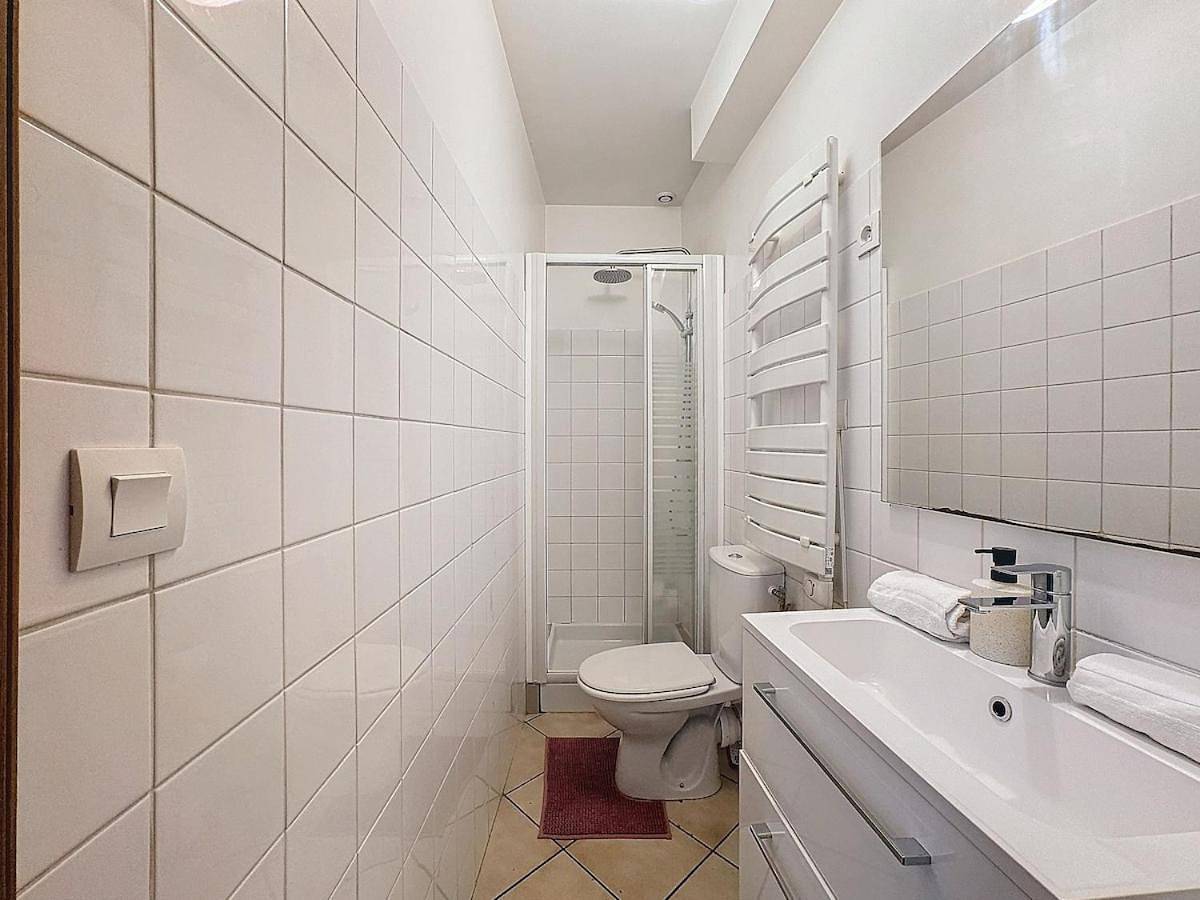 Appartement entier, Two-Bedroom Apartment in Clermont-Ferrand, Parc naturel régional des Volcans d'Auvergne