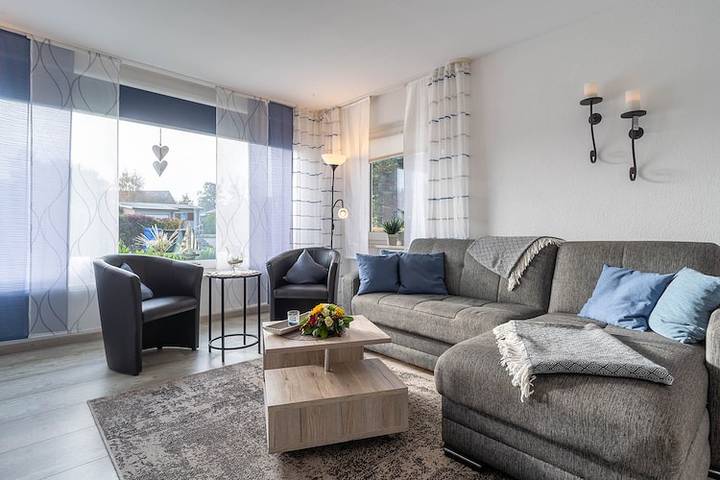 Ferienhaus für 6 Personen, mit Terrasse und Garten, kinderfreundlich in Büsum-Wesselburen - 3