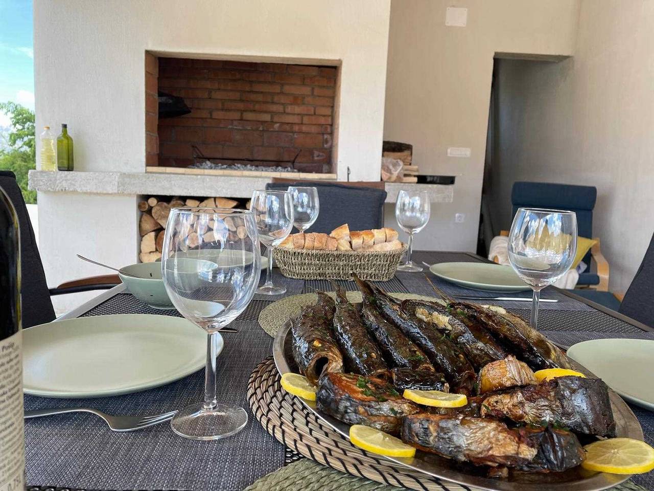 Villa for 8 personer med balkon/terrasse in Pridraga, Donji Karin