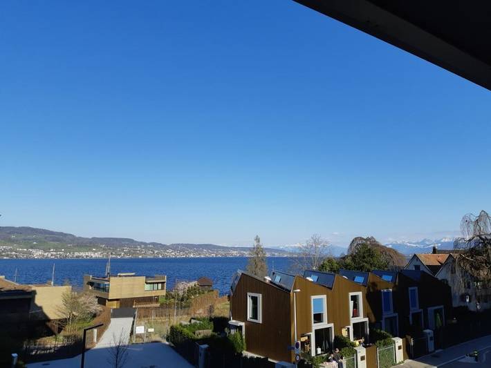 Ferienwohnung für 2 Personen, mit Balkon und Terrasse sowie Seeblick