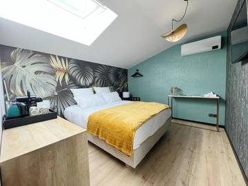 Chambre d’hôte pour 2 personnes, avec piscine ainsi que terrasse et jardin, animaux acceptés à Saint-Mard
