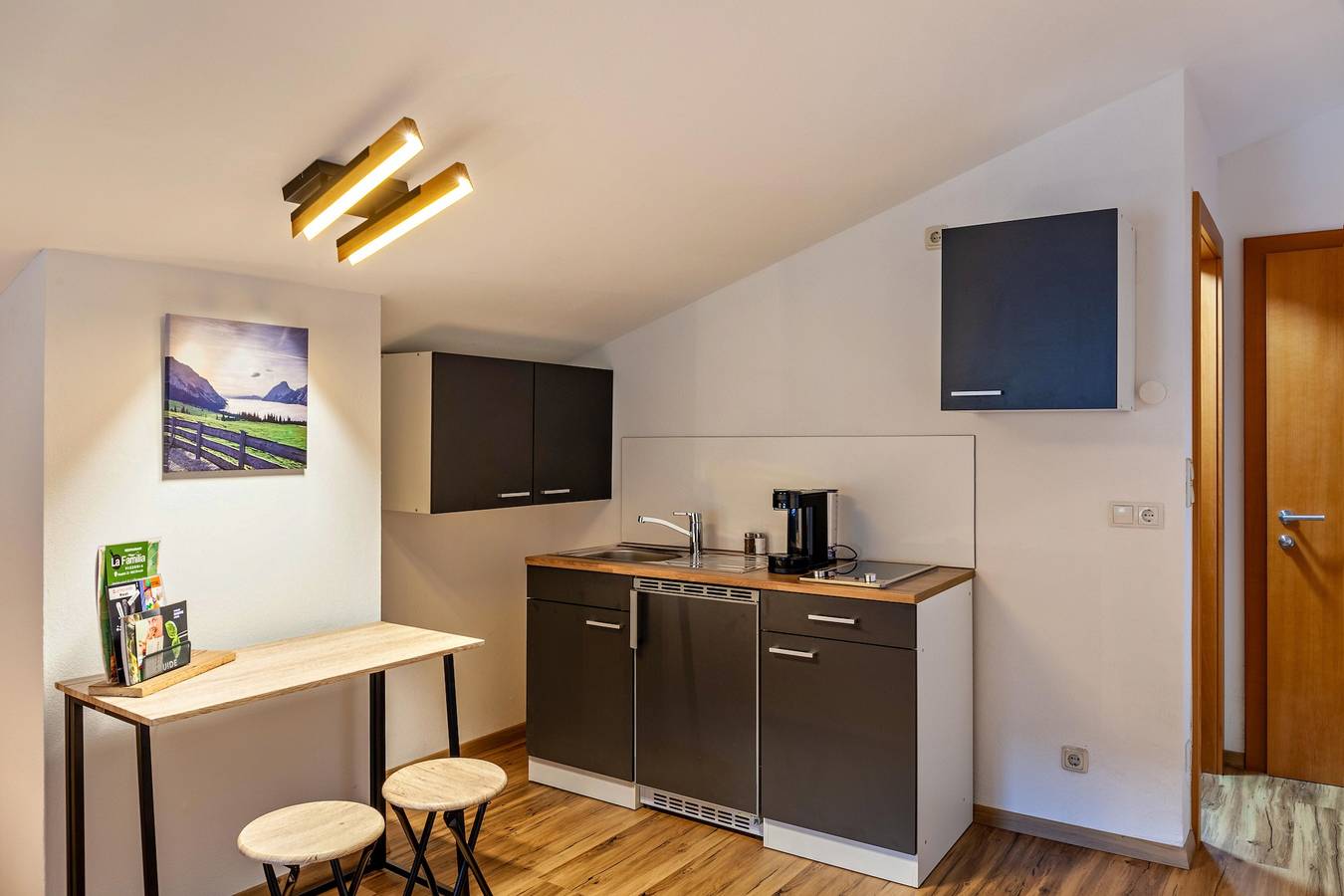 Ganze Wohnung, Ferienwohnung 'Appartement by Blahut Vacation - dg' mit Bergblick und Wlan in Ehrwald, Ammergauer Alpen (Österreich)