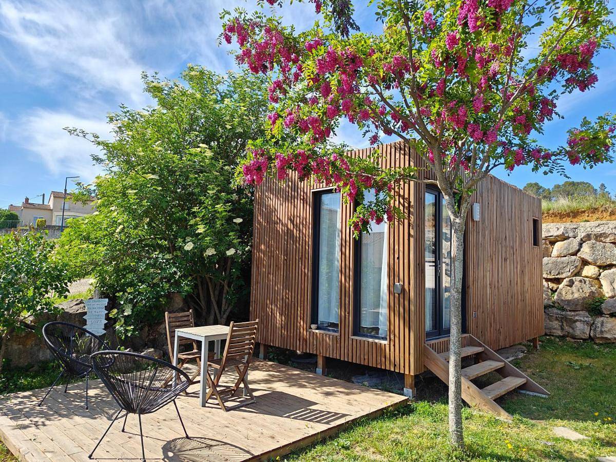Appartement entier, One-Bedroom Apartment in Goudargues, Région de Nîmes
