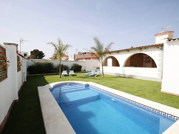 Casa rural para 8 personas, con terraza y jardín en Montroig - 3
