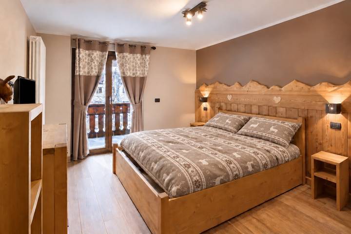 Hel lejlighed, Holiday Apartment '4061 Maison Gerard Torre del Gran San Pietro' in Lillaz (Cogne), Cogne