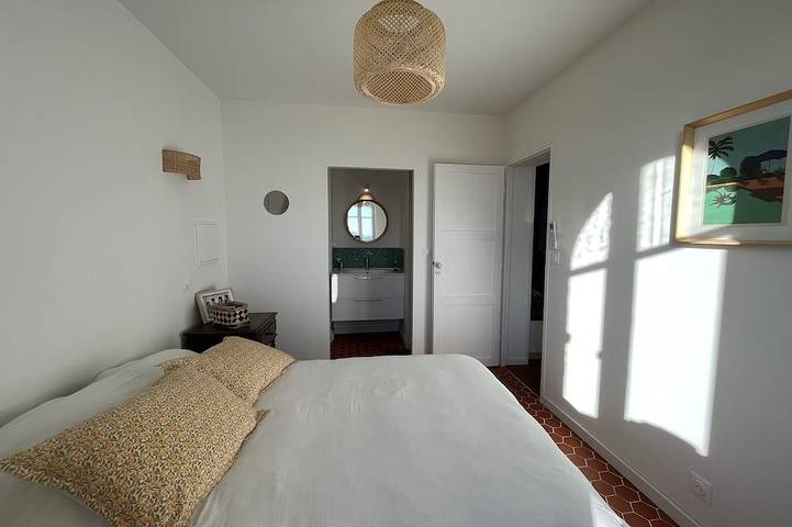 Location de vacances pour 10 personnes, avec jacuzzi dans Plage de San Peire - 2