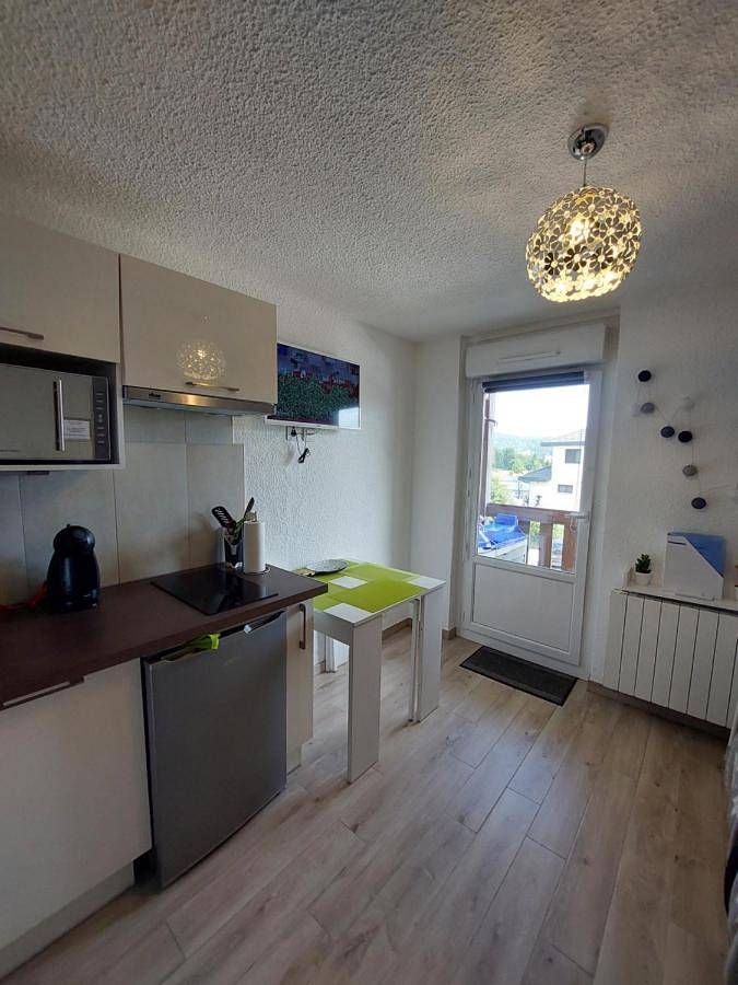 Gîte pour 3 personnes, avec balcon et vue dans Lac des Rousses - 2