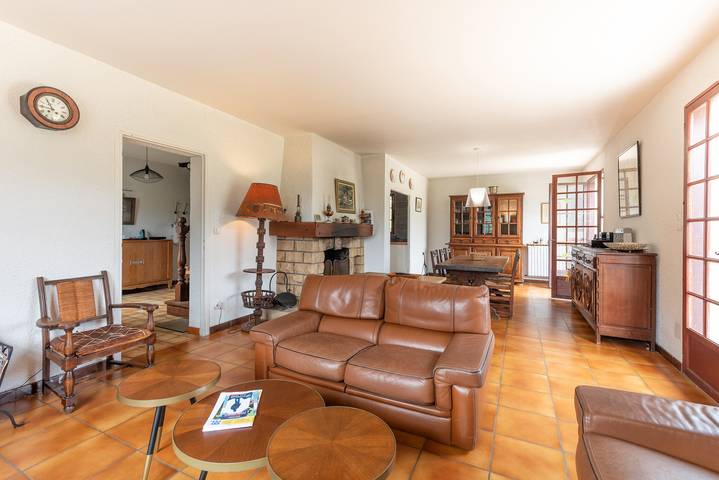 Villa Delb - Vistas a la Montaña, Piscina Privada y Wi-Fi in Arthez-d'Asson, Béarn