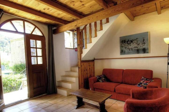Location de vacances pour 4 personnes, avec jardin à Levie - 4