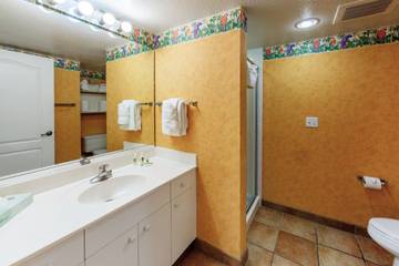 Vacation Rental for 6 Guests in Cape Canaveral, Space Coast, Picture 4