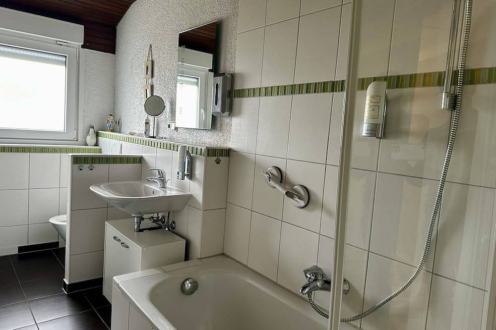 Ganze Wohnung, Haus Alt Ferienwohnung in Illingen, Saarland