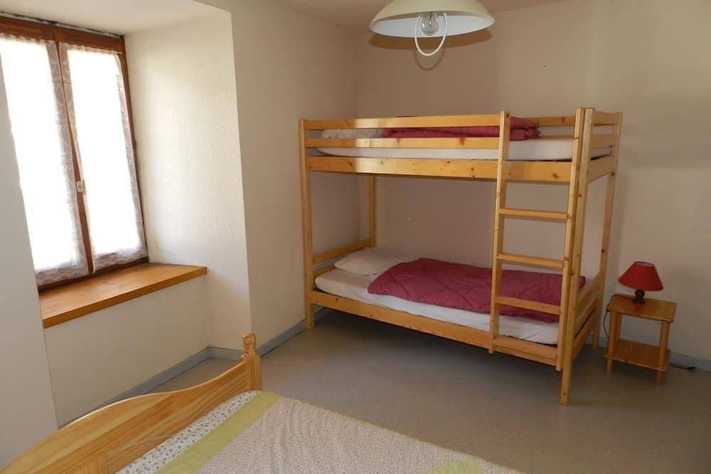 Appartement 2/4 personen 45 m2 in een huis met aparte ingang in Bramans, Saint-Jean-de-Maurienne regio