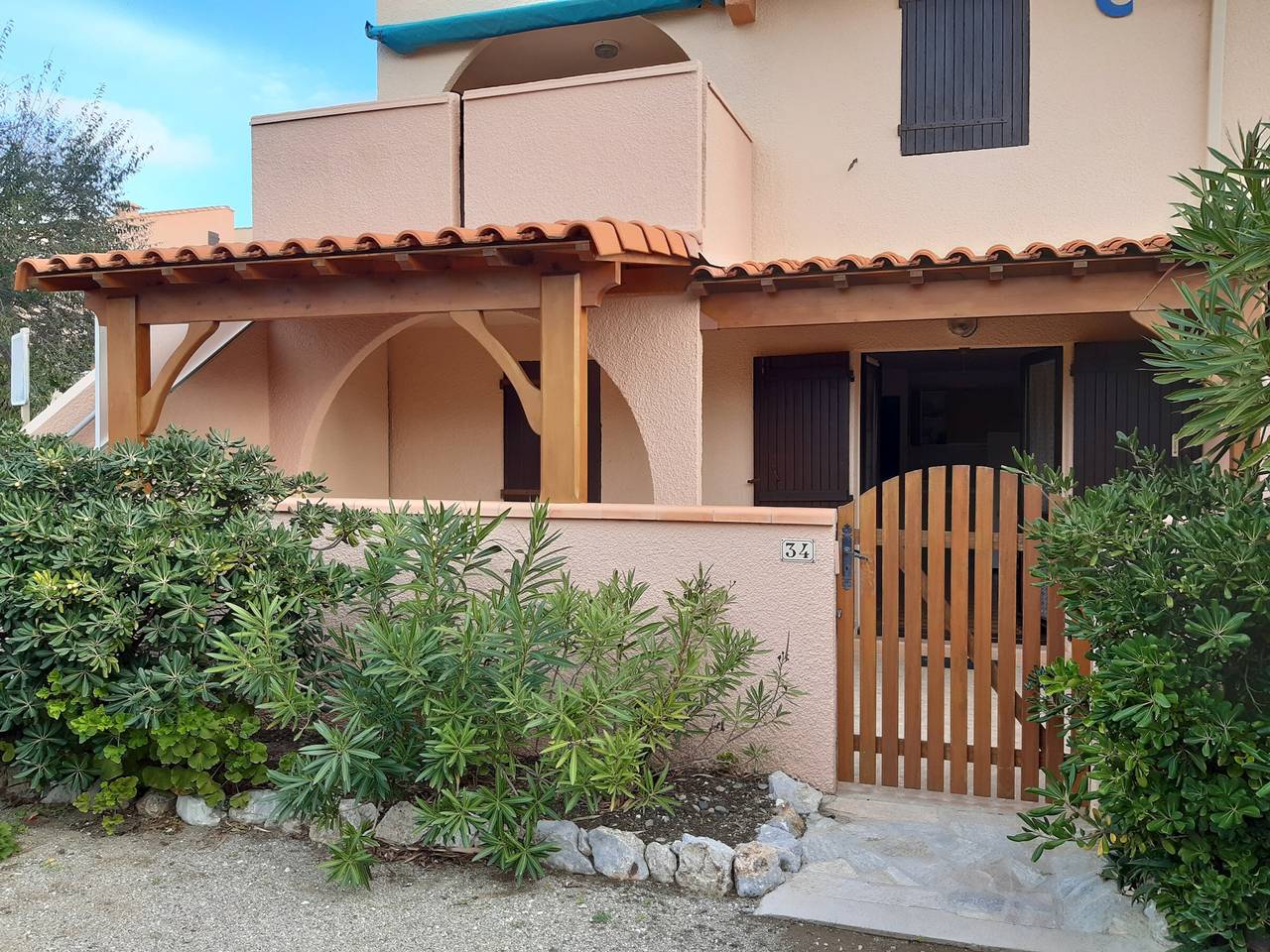 Entire apartment, 3-room 37m² ground floor, near beach and center, private parking, 5/6 people in Port Leucate, Leucate