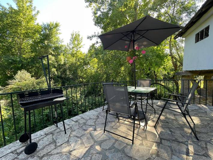 Casa de férias para 2 pessoas, com jardim em Terras de Bouro