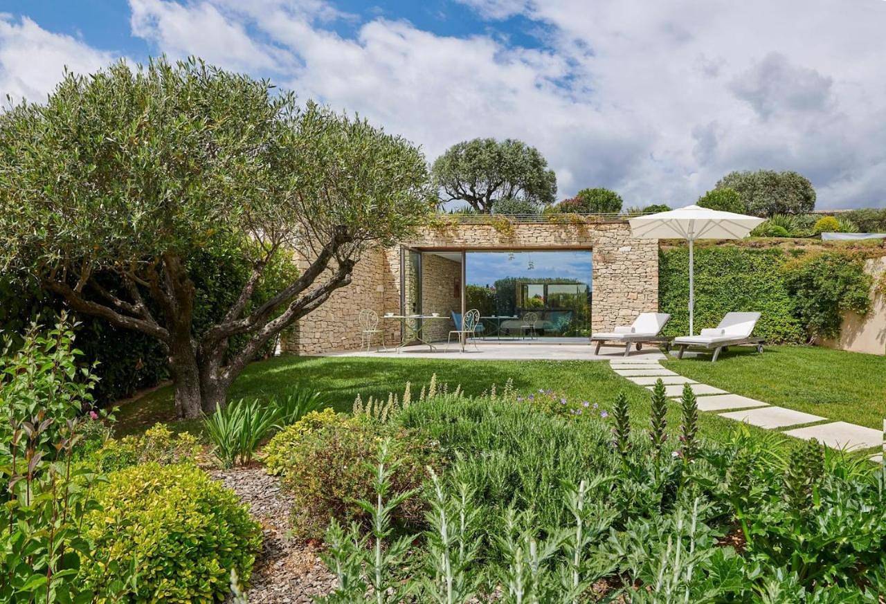 Domaine des Andeols in Saint-Saturnin-lès-Apt, Parc naturel régional du Luberon