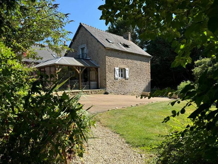 Gîte pour 7 personnes, avec jardin et vue, adapté aux familles à La Chapelle-Saint-Aubert
