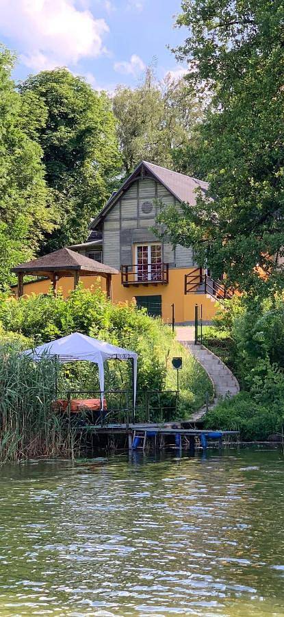 Ferienhaus für 4 Personen, mit Balkon und Terrasse sowie Garten und Ausblick