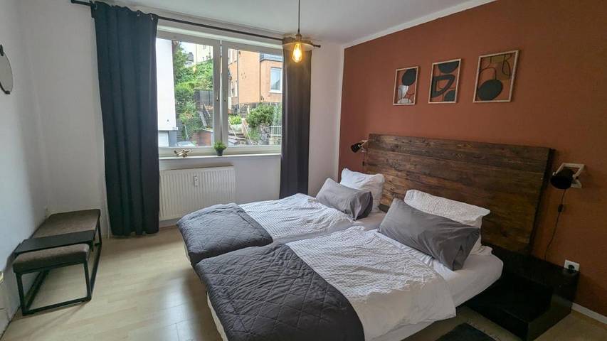 Ferienwohnung für 5 Personen, mit Ausblick und Garten in Hagen