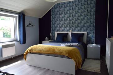Chambre d’hôte pour 2 personnes, avec terrasse ainsi que vue et jardin dans Virton