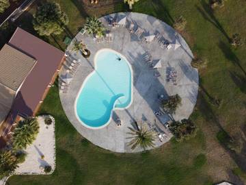 Cottage pour 2 personnes, avec vue ainsi que jardin et piscine, animaux acceptés à Porto Empedocle