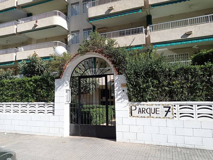 Ferienwohnung für 6 Personen, mit Terrasse und Garten sowie Pool in Gandia - 2