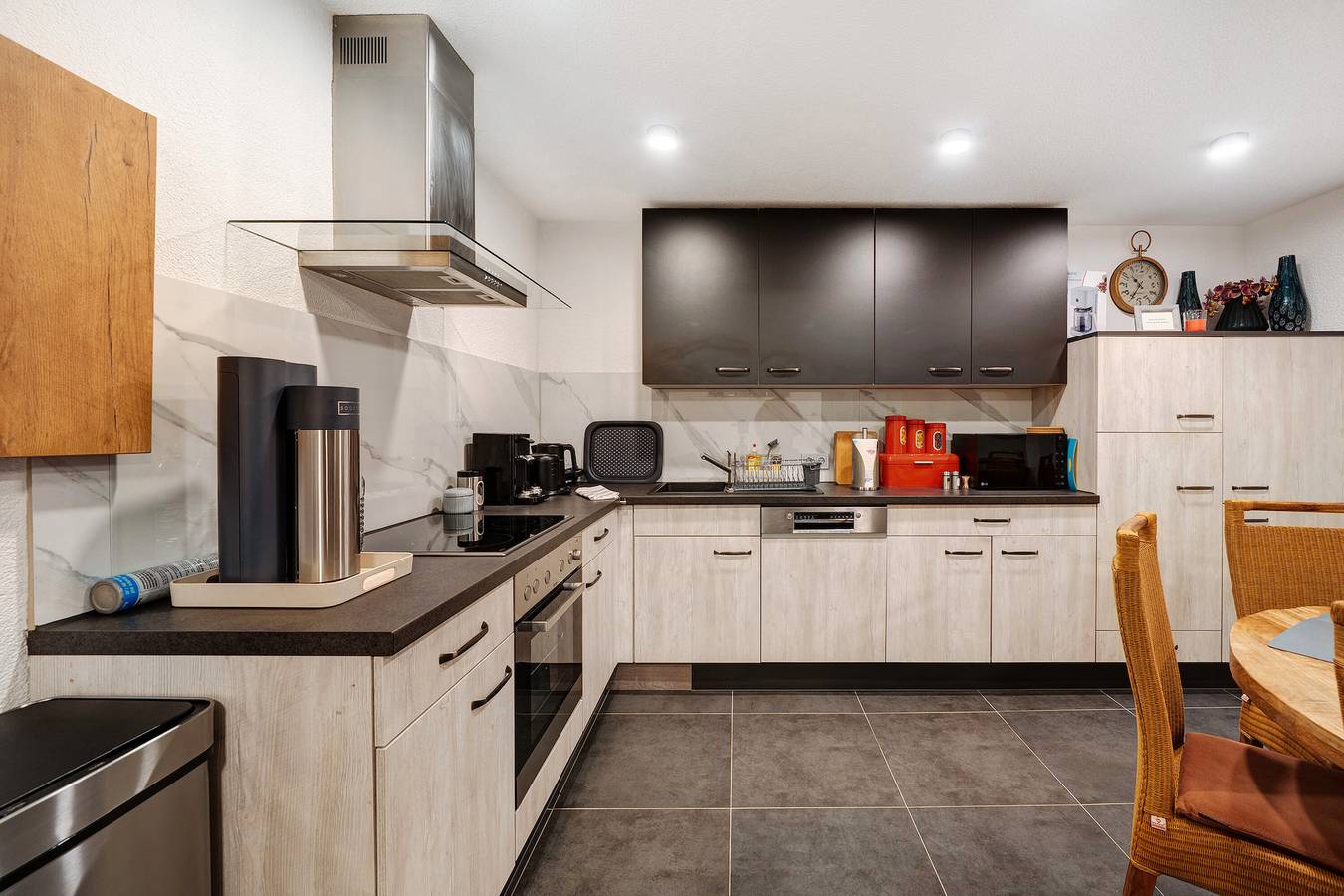 Apartamento entero, Apartamento 'Ferienwohnung Dina' con terraza privada, balcón y Wi-Fi in Haslach im Kinzigtal, Valle del Kinzig