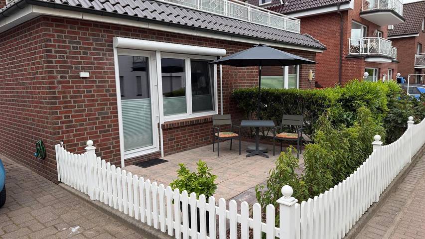 Ganze Wohnung, Ferienwohnung Strandlöper – Ihr Urlaub in erster Reihe mit eigener Wallbox und Meerzeit Eintritt in Büsum, Kreis Dithmarschen