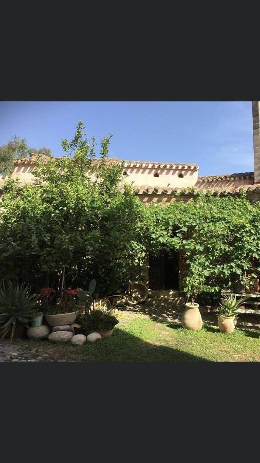 Chambre d’hôte pour 4 personnes, avec jardin à Muravera - 3