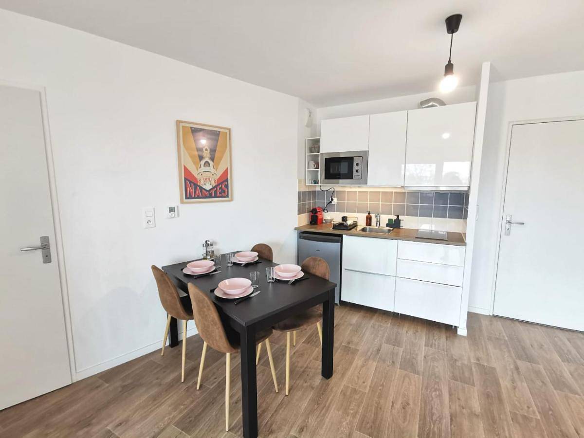 Appartement entier, One-Bedroom Apartment in Vertou, Région de Nantes