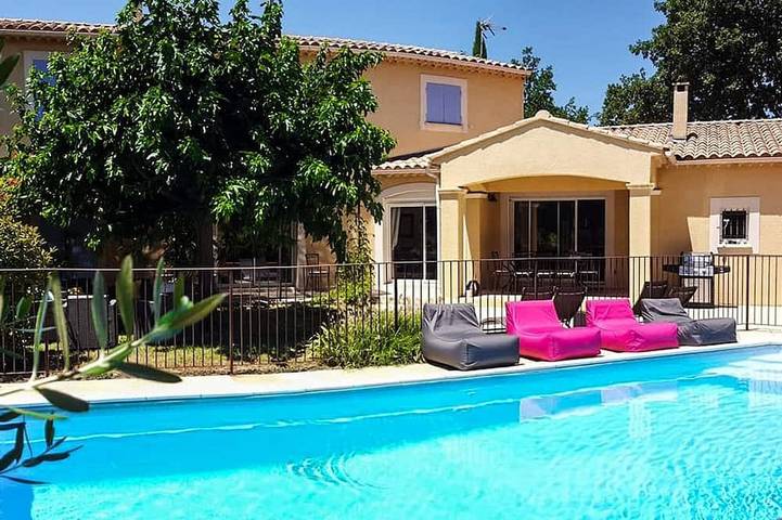 Villa pour 12 personnes, avec jardin - 1