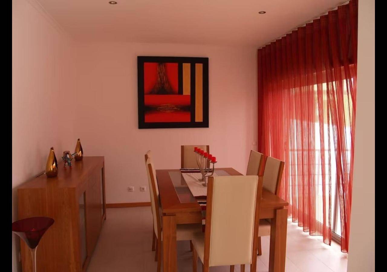 Foz Villa in Foz do Arelho, Leiria distrito